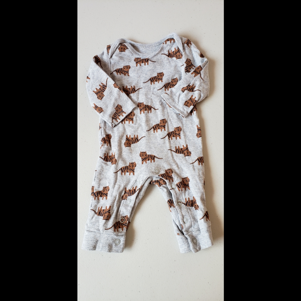 Carters Sleeper/Romper